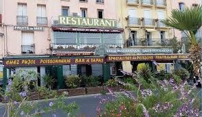Cafe Restaurant Des Sports Chez Pujol Port Vendres Bar P M U Bets On Horse Races