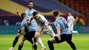 Ramírez (uruguay) ingresa al campo de juego. Jprb Hfc2rybem