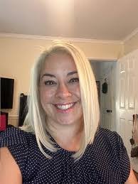 Laura Shrum's Instagram, Twitter & Facebook