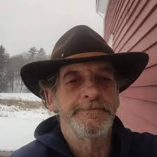 This bit me at the bottom of my thigh. What is it??