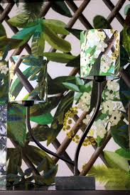 La Maison Christian Lacroix Signe Une Collection De Luminaires Christian Lacroix Beautiful Gardens Lacroix