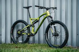 Providing news, reviews and pictures about mountainbikes! Mountain Bike Guide Wheelbase