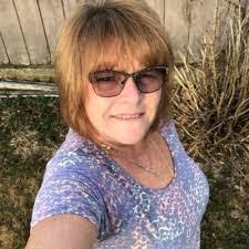 Annette Satchell's Instagram, Twitter & Facebook