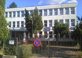 Liceul tehnologic „dacia, pitești, pitesti, argeș county, romunija. Pitesti Liceul Tehnologic Dacia Ghid Auto Service Romania