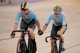 Jolien d'hoore en lotte kopecky wereldkampioen ploegkoers door beiaardadmin op 15/04/2017 • ( een reactie plaatsen ) dikkele/merelbeke, 15/04/2017: Qki4zdjrj1dgum