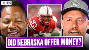 Throwback to when Titans fans booed 15 year old Pat McAfee 😂