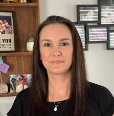 Misty Atkins's Instagram, Twitter & Facebook