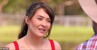 Recently, the couples celebrated their five years of marriage anniversary. Farmer Wants A Wife S Naomi Carter Rejected By Nick Readsector