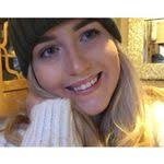 Shanna Marks's Instagram, Twitter & Facebook