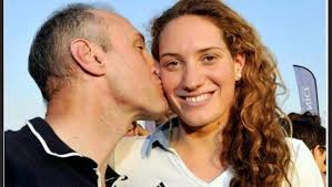 Elle est restée profondément niçoise" : l'hommage du père de Camille  Muffat, 10 ans après sa mort