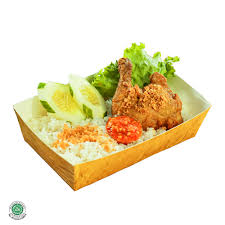 Mumpung semua bahan yang digunakan ready, saya masak ini buat lauk makan malam. Nasi Ayam Penyet Bu Mimin