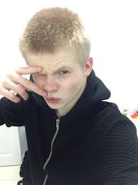 Kane And Ricky (@KANELARKINFAN)