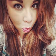 Azucena Flores's Instagram, Twitter & Facebook