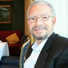 Lincoln Ross (@LincolnRoss)