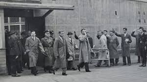 When the Duke of Windsor met Adolf Hitler - BBC News