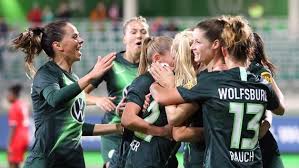 Explore tweets of vfl wolfsburg frauen @vfl_frauen on twitter. 6 0 Vfl Frauen Eine Klasse Besser Als Twente Ndr De Sport Fussball