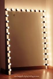 Ikea Kosmetikspiegel Mit Beleuchtung Mehr Auf Unserer Website Wenn Es Um Beleuchtung Fur Ihr Zuhause Gibt Es Ei Beleuchteter Spiegel Haus Deko Raumideen Diy