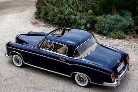 This mercedes has only 63 k original miles. Sold 1960 Mercedes Benz 220 Se Sunroof Coupe Scott Grundfor Company Classic Collectible Mercedes Benz Cars