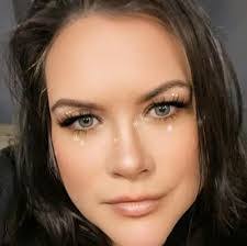 Corey Meek's Instagram, Twitter & Facebook