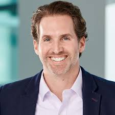 Daniel Chapellin Castillo's Investing Profile