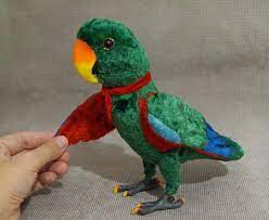 Pin On Realistic Toy Parrots And Birds The Artist Toy By Alina Biliakova