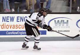 Mens Hockey Hosts 10th Ranked Vermont For Weekend Series