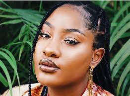 Biography, music life, family, untold story, net worth, songs & by goldenhitsmedia: Biography Of Tems Nigerian Singer And Song Writer Students Development Platform