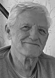 Kenneth Yates's Instagram, Twitter & Facebook