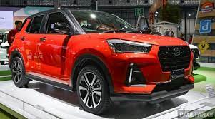 An exact date hasn't been announced for now, and the pricing is also another mystery. Upcoming Perodua D55l Suv Set To Debut Dnga Platform In Malaysia 1 0 Turbo Engine Could Feature Automotobuzz Com