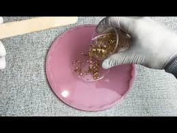 Epoksi Tepsi Yapimi Altin Varakli Nisan Tepsisi Resin Coasters Diy Resin Coasters Tutorial Youtube Epoksi Bardak Altligi Nisan
