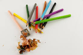Résultat de recherche d'images pour "crayon de couleur enfants"