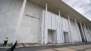 Trump loses latest appeals court bid to restore his name to Kennedy Center