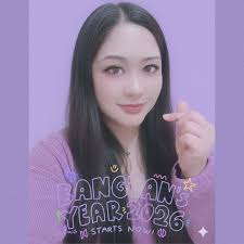 When AY Poyoo broke unto the music scene, he came with his trademark  'sakora' haircut. Some old photos of him during his SHS and JHS days have  been spotted. One photo had