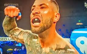 Casey Moses's Instagram, Twitter & Facebook