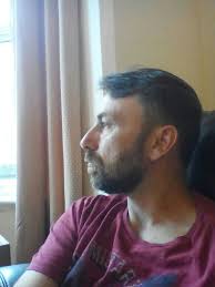 The beard is back. 2 years of smooth chin ended.