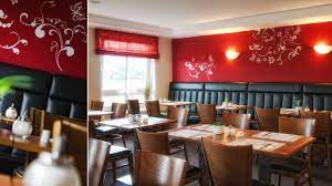 Bagaj saklama, hızlı giriş/çıkış ve gazete, otel konuklarının yararlanabileceği ve konaklamanızı daha keyifli kılacak. Hotel Center Drive Inn Hirschaid Holidaycheck Bayern Deutschland