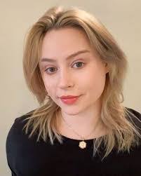 Danielle Kepler's Instagram, Twitter & Facebook