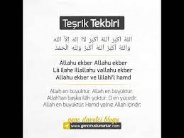 Bir namazda sehiv secdesi, teşrîk tekbiri ve telbiye bir araya gelse, önce sehiv secdesi yapılır, sonra tekbir alınır, daha sonra da telbiyede bulunulur (telbiye için bk. Mustafa Sakarya Tesrik Tekbiri Sesli Okunusu Ve Anlami Youtube