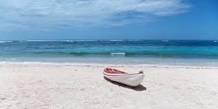 Perut keroncongan dan jam sudah menunjukkan tengah malam? Pantai Sanur Bali Daya Tarik Aktivitas Liburan Seru Peta Lokasi