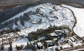 Check spelling or type a new query. Https Www Xn Eisarena Knigssee 8zb De Der Sport Vier Bahnen