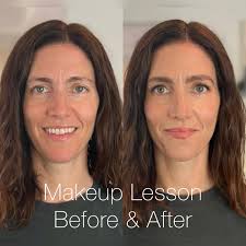 Nofilter needed for this beauty ✨ She booked a makeup lesson to learn how  to do a natural and beautiful, everyday makeup look that could also  transition into night. We worked on