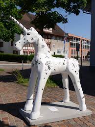 87 einhörner wurden ab mai 2019 in dübendorf ausgestellt. Einhorner Dubendorf 2019