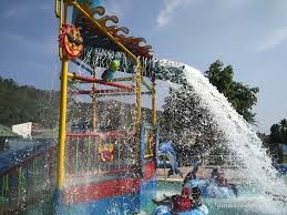 Check spelling or type a new query. 37 Daftar Kolam Renang Di Lampung Yang Bagus Buat Liburan Keluarga