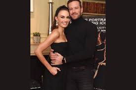 Actor armie hammer and his wife have announced they are separating after 10 years of marriage. Kukey0jqtqt5dm