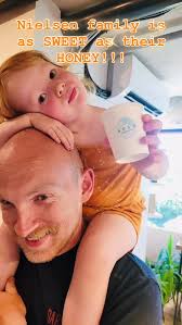 We S P A N with our local bee keepers’ family as they pOp in for a sweet  sip! Thank you @nielsenshoney