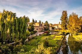 Umbria is comparatively neglected by tourists and other visitors who head for florence but much less often for here we provide some information that should help guide visitors on what to see in umbria. Between Charm And Magical Sites In Umbria Hotel Fonte Cesia