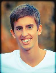 Senior Issue 2014.indd