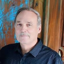 Lynette Wells's Instagram, Twitter & Facebook