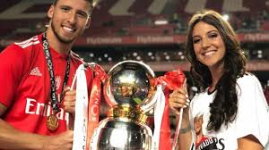 Dias is the second portuguese player to win the award after cristiano ronaldo and the fourth defender after nemanja vidic, vincent kompany and virgil van dijk. Sportmob Facts About April Ivy Ruben Dias Girlfriend