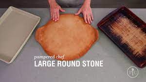 Pizza stone for personal pizza 8.5″ diameter. Pampered Chef Stoneware 101 Youtube